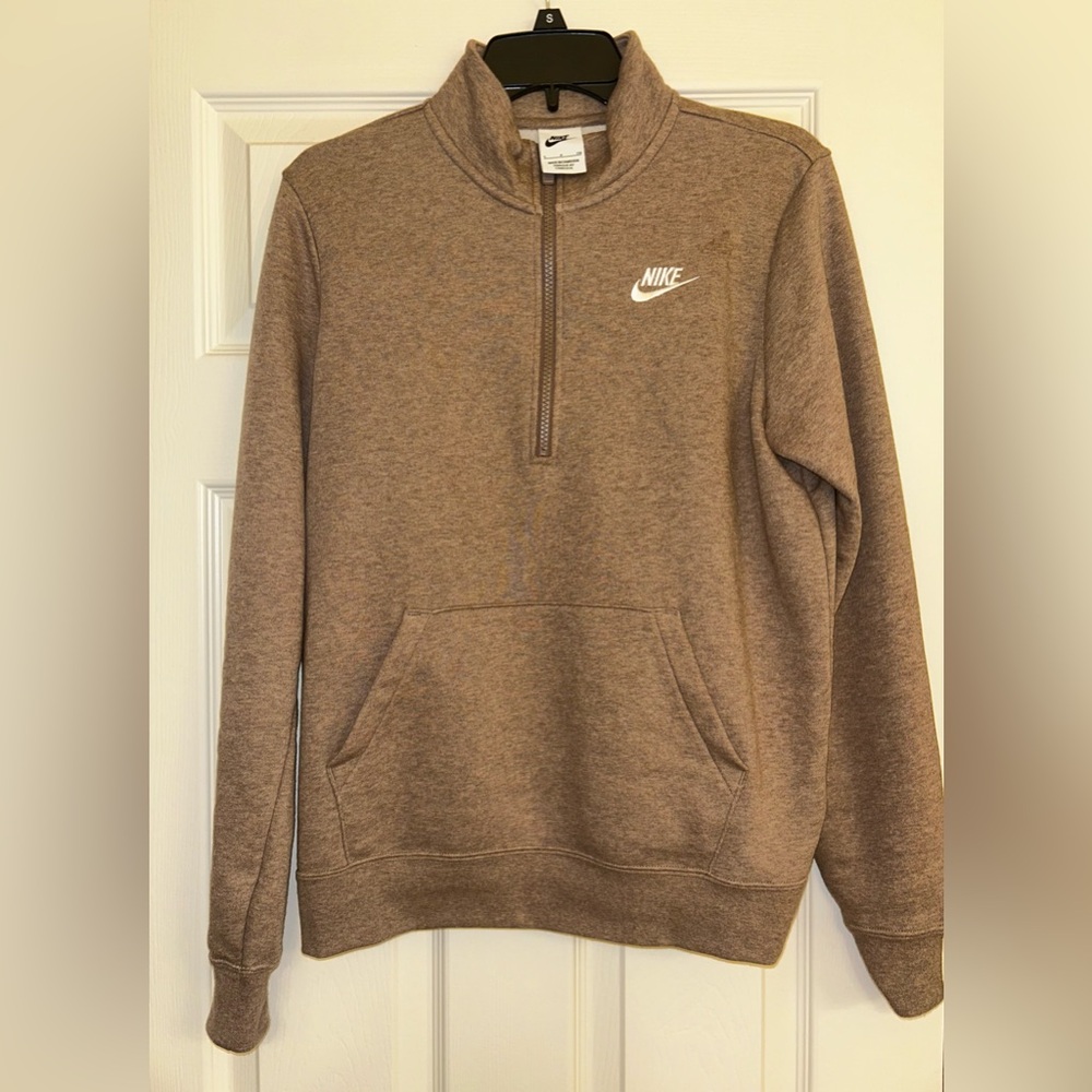 Nike women’s small quarter zip